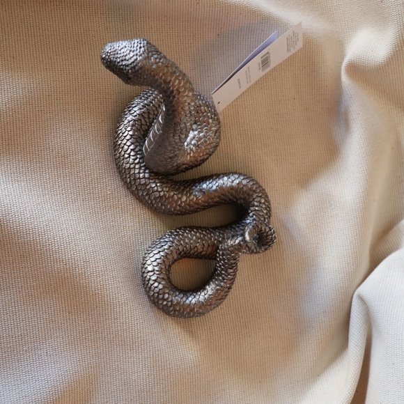 Snake Decor - Picture 3 of 3